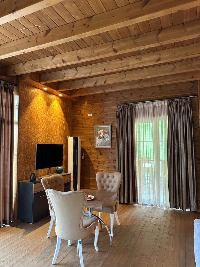 Bianca Hotel & Villa Priska e Madhe Εξωτερικό φωτογραφία