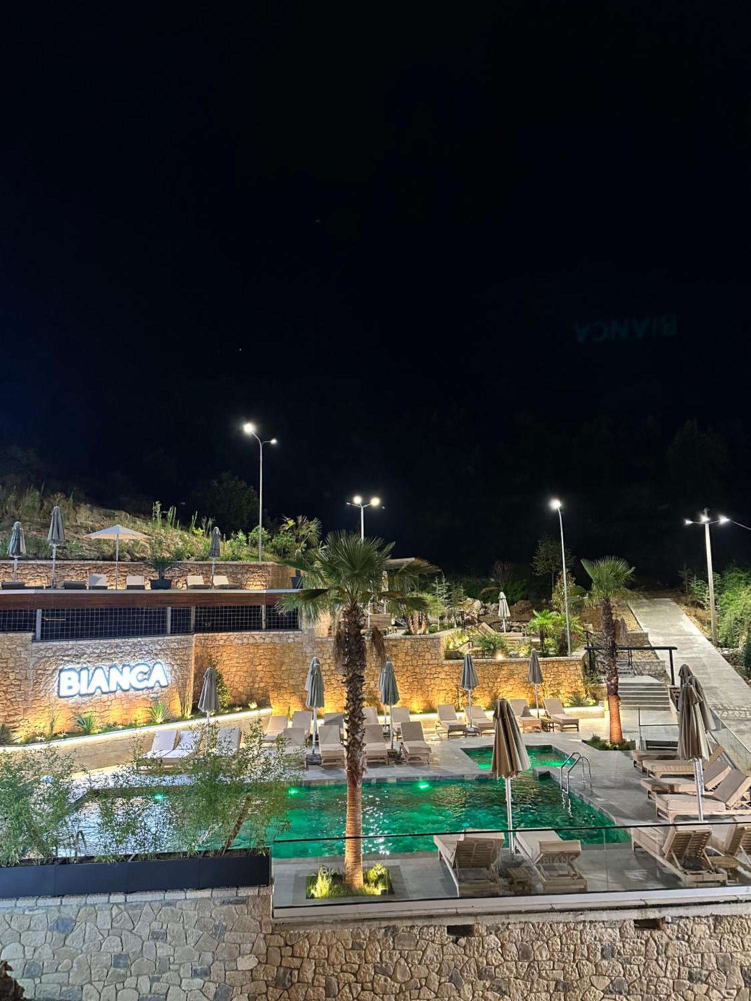 Bianca Hotel & Villa Priska e Madhe Εξωτερικό φωτογραφία