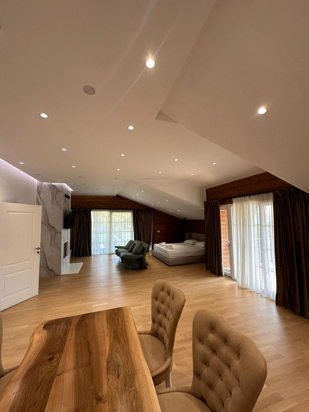 Bianca Hotel & Villa Priska e Madhe Εξωτερικό φωτογραφία